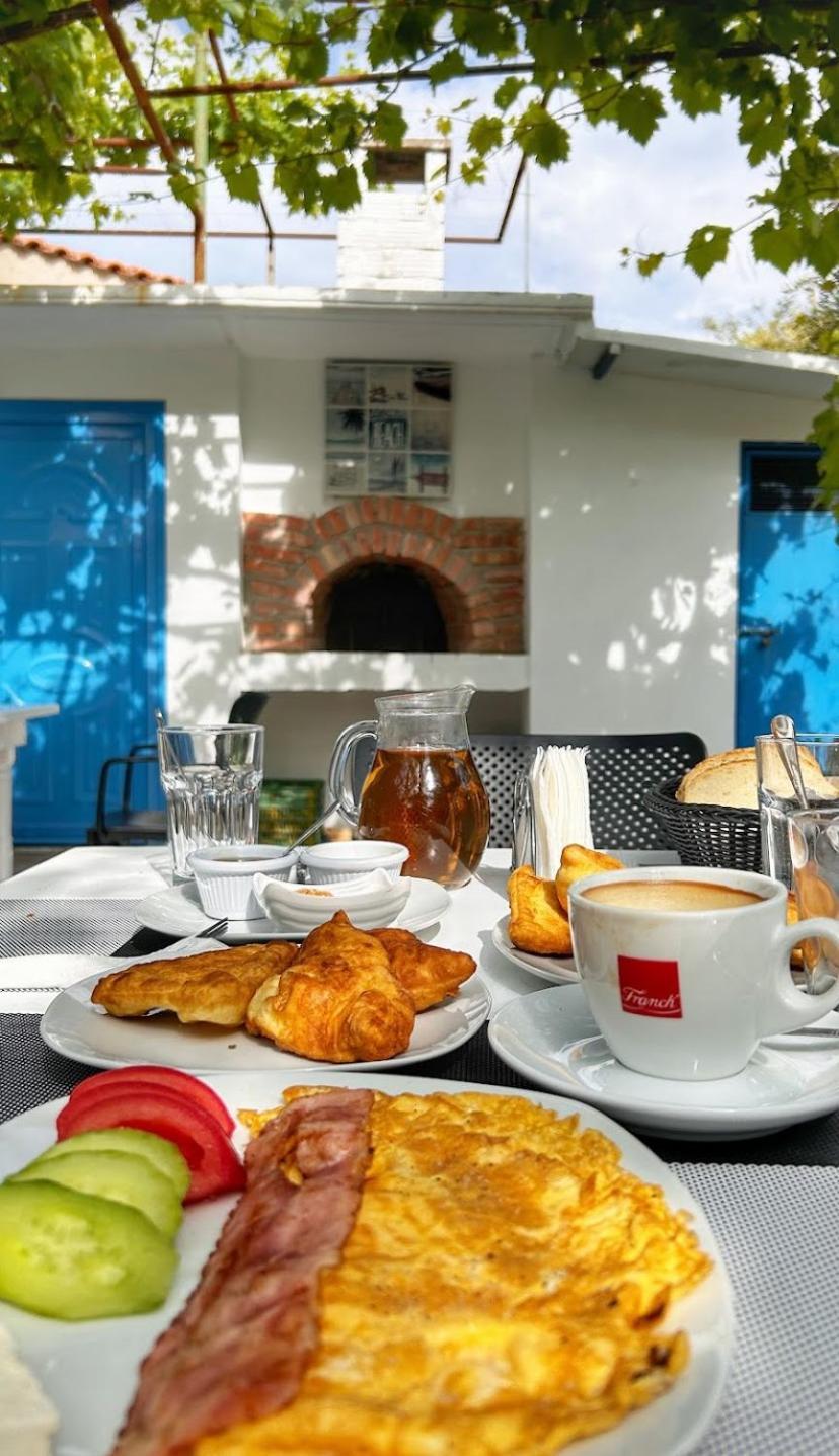 Ionian View B&B Himare Exterior foto