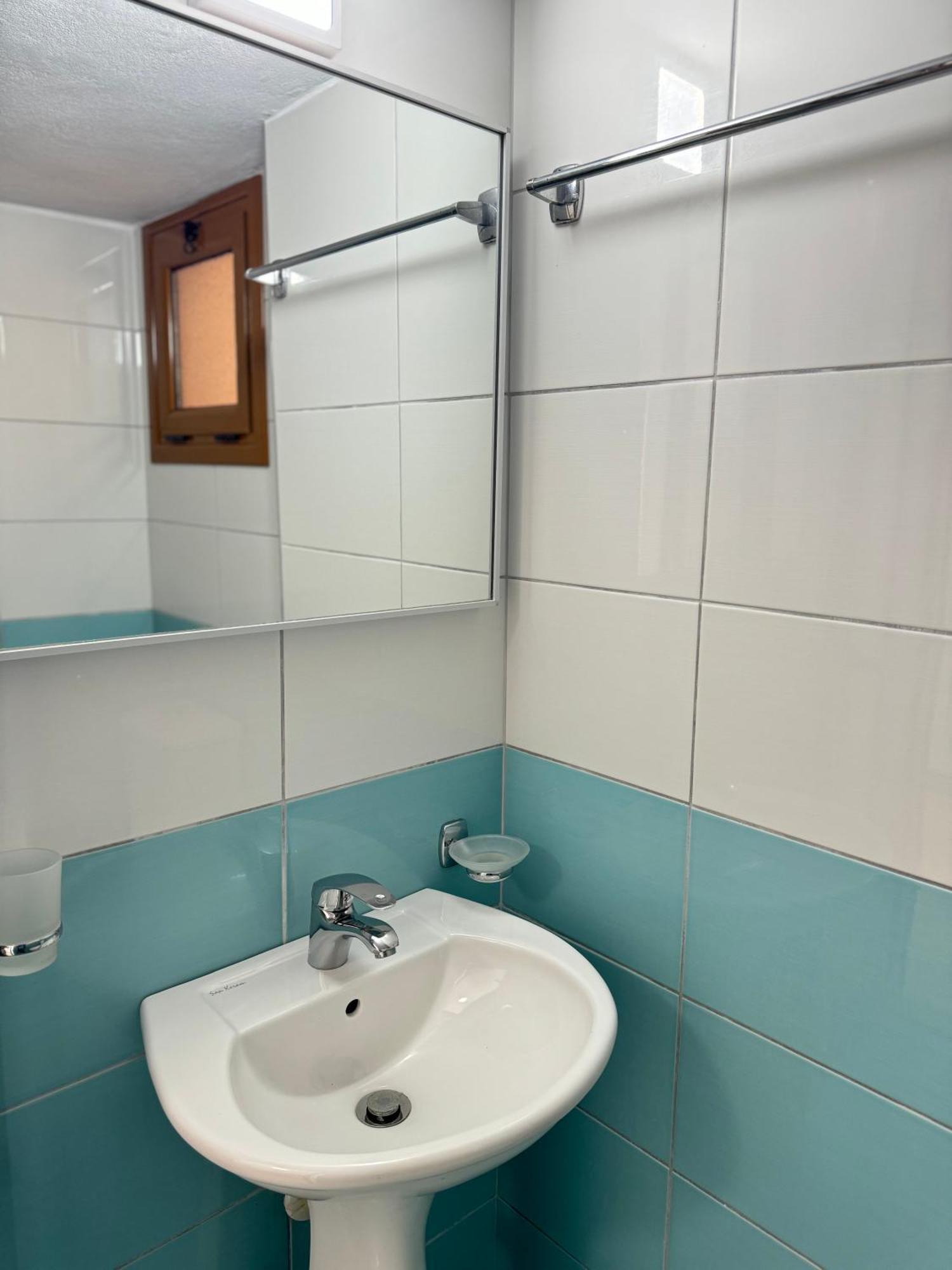 Ionian View B&B Himare Quarto foto