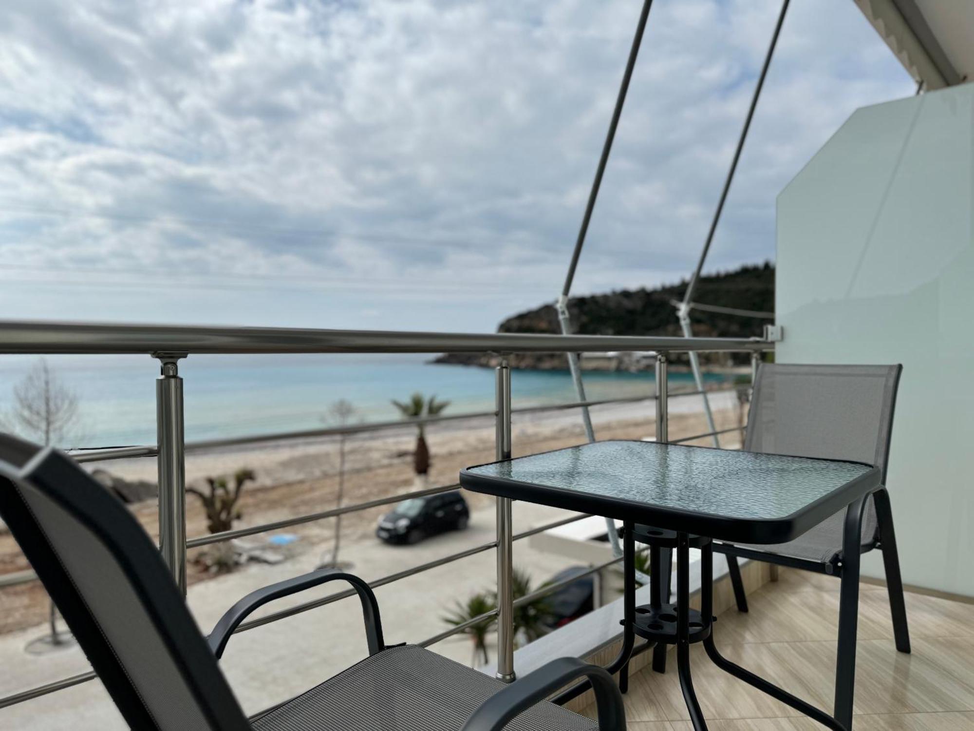 Ionian View B&B Himare Quarto foto